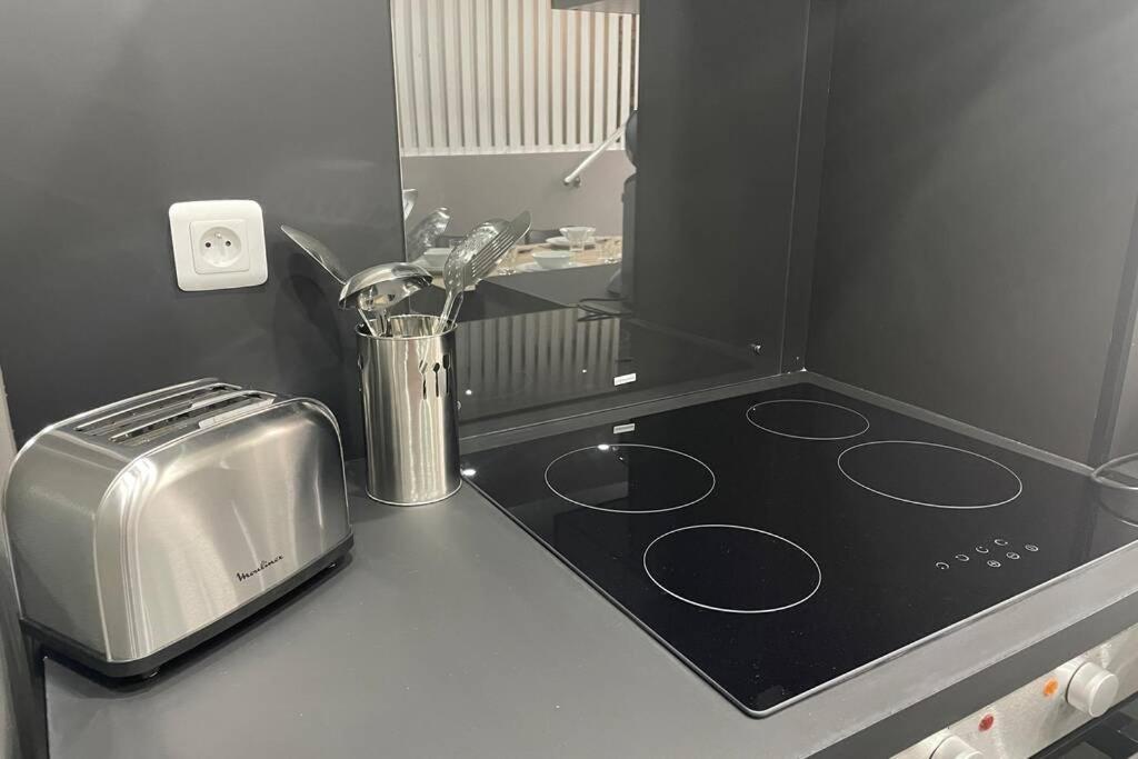 Appartement Cosy, Wifi Gratuit,5 Min De La Gare *